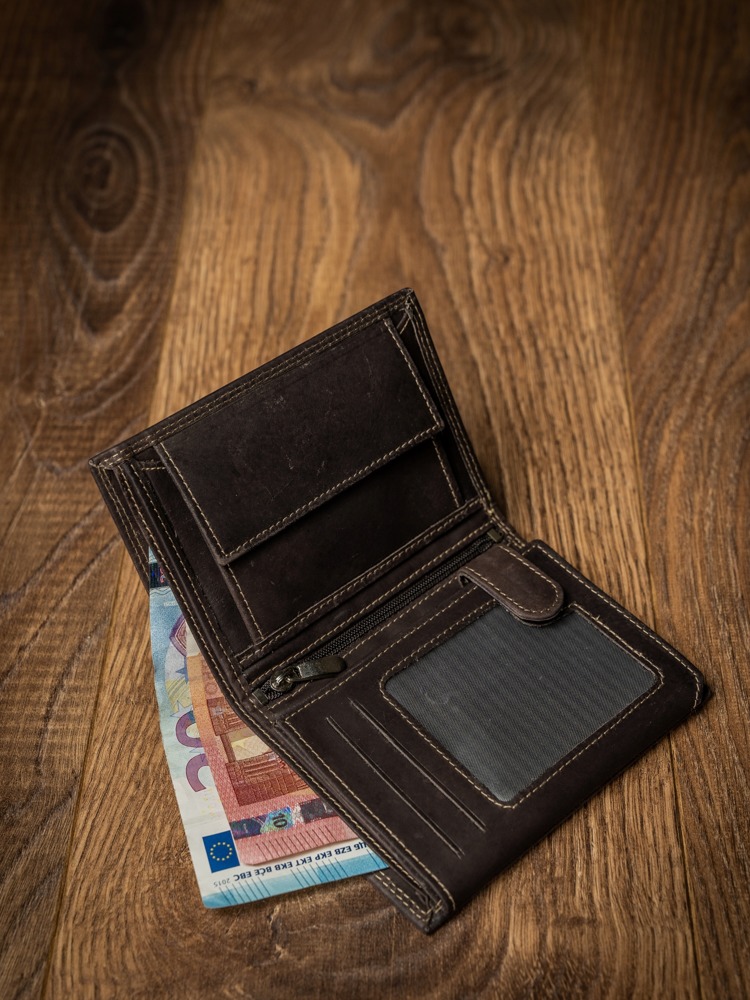 Гаманець чоловічий Buffalo Wild N4-B-MHU BROWN Гаманець чоловічий Buffalo Wild N4-B-MHU BROWN